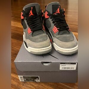 Air Jordan Retro 4 Infrared Size 8